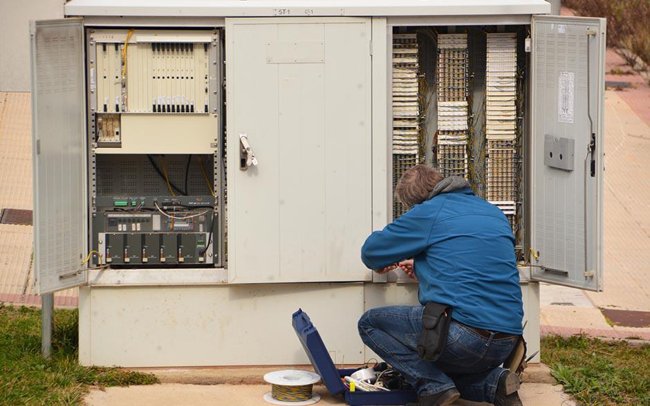 électricité entreprise Paris 4