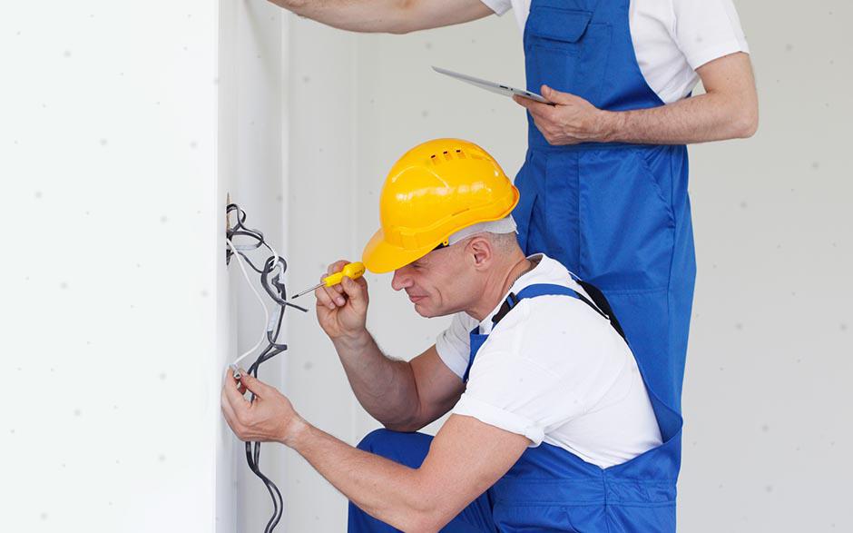 électricité entreprise Paris 4
